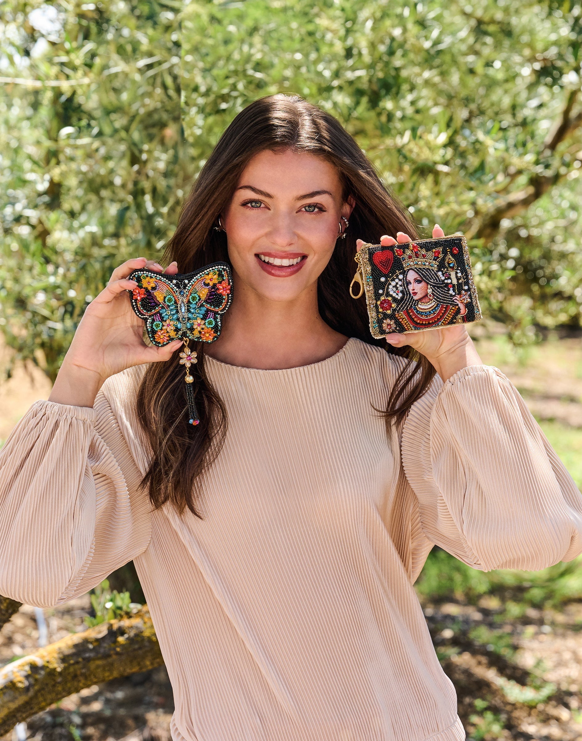 Flight of Fancy Coin Purse beaded - 2
