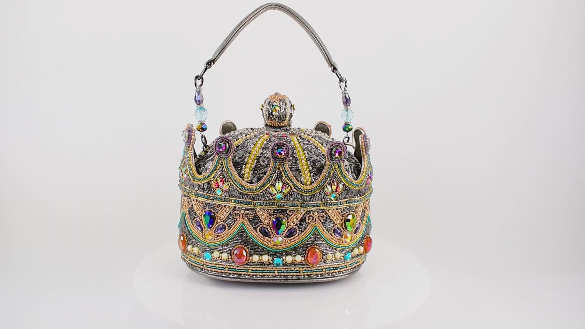 Royal Status Beaded Handbag Video